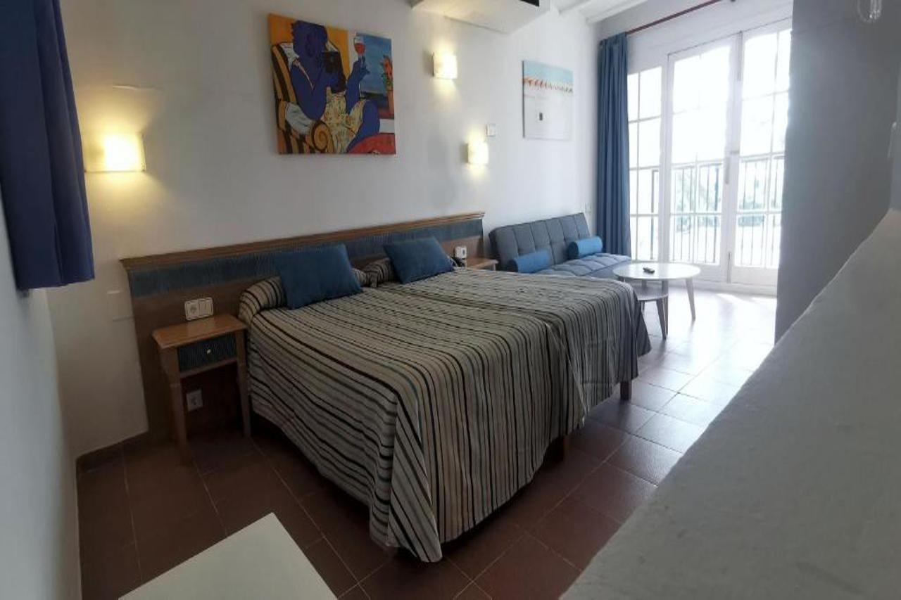 Vacances Menorca Caleta Playa カラ・サンタンドリア エクステリア 写真